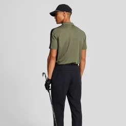 Lyle & Scott Airlight Tech Trackies Svart Jet Black (Z865) Outlet