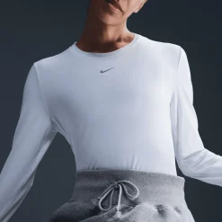 Nike One Classic W Dri-Fit Lo Vit White-Black Sale